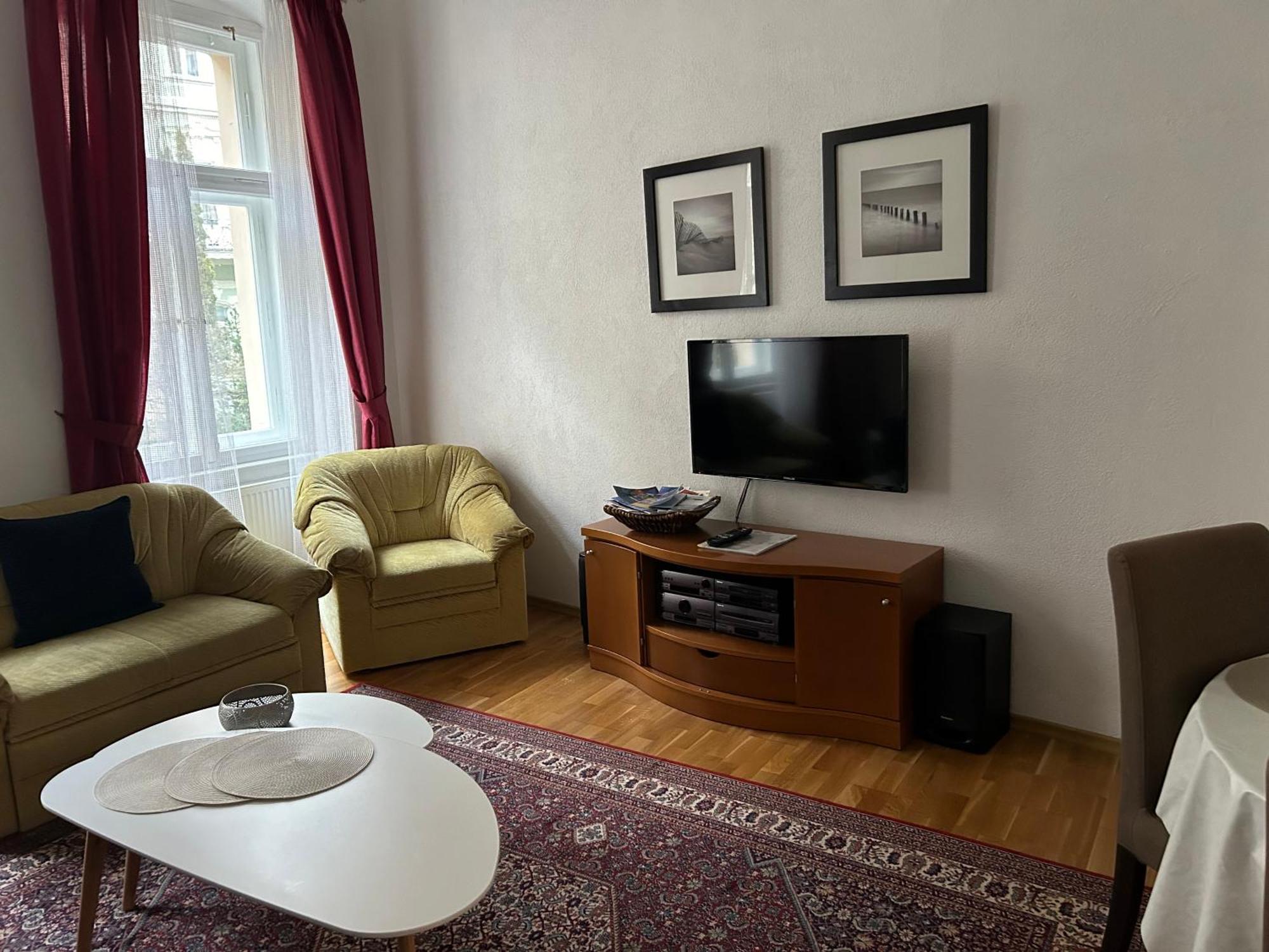 Apartment Sadova Karlovy Vary Ngoại thất bức ảnh