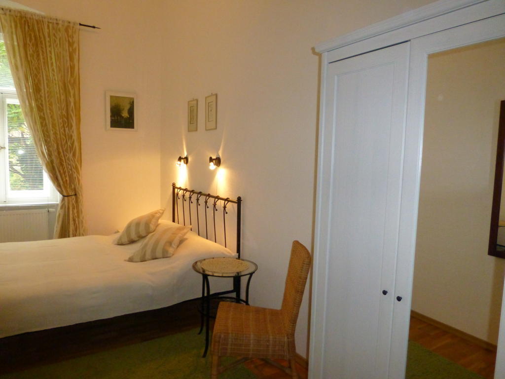 Apartment Sadova Karlovy Vary Phòng bức ảnh